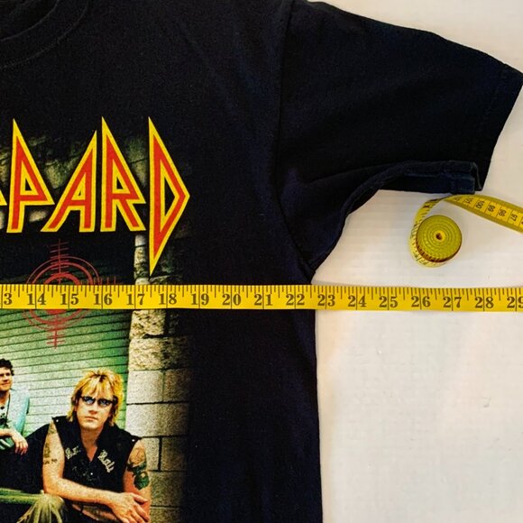 Anvil 2005 Def Leppard Band Graphic Print Rock of Ages Tour Black T-Shirt Sz Lg - Picture 5 of 8